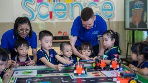 Con sẽ được học những gì khi đóng học phí tại trường tiêu học song ngữ