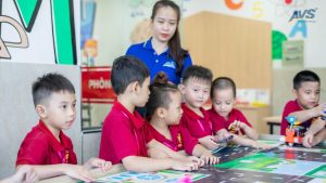 phòng học STEM tại Mỹ Việt School có gì